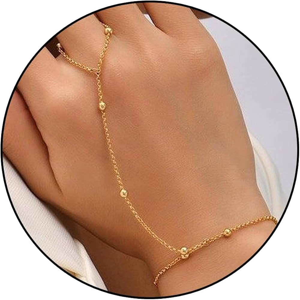 Reoxvo Dainty Bracelets for Women Trendy, Sterling Silver Plated Brass Link Chain Charm Bracelet Set for Women Stack 14K Gold Plated Brass Link Bracelets Jewelry Gift for Women
